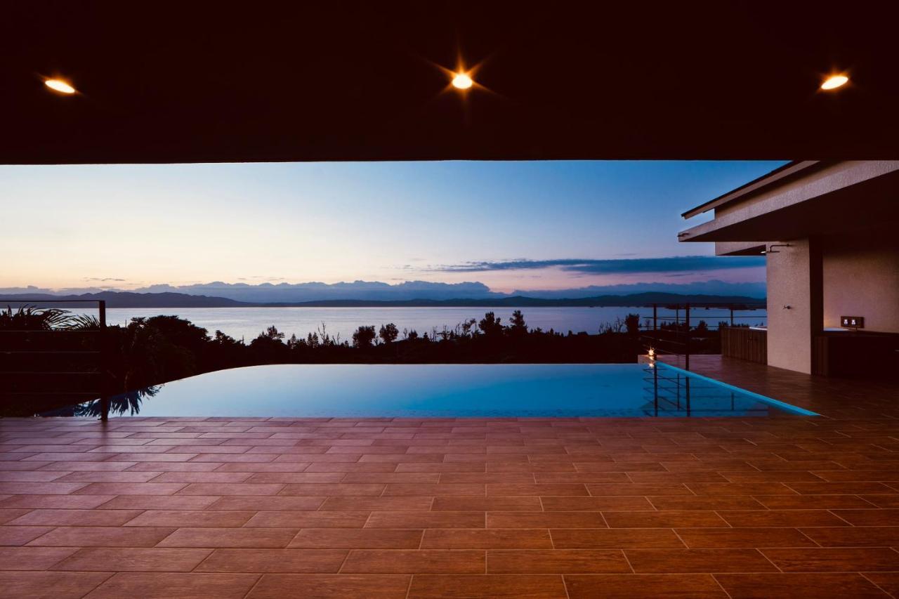 Relax Kouri Villa Rekrrr Nakijin Luaran gambar